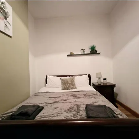 Cosy 3bd Terrace House In Furness *